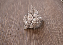 Load image into Gallery viewer, 18K White Gold Cascade Cluster Diamond Ring