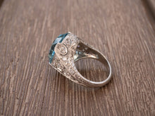 Load image into Gallery viewer, Vintage Platinum Art Deco Aquamarine Ring