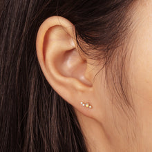 Load image into Gallery viewer, VENUS | Single Opal and Diamond Stud