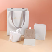 Load image into Gallery viewer, ALICE | Tiny Dots Necklace