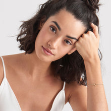 Load image into Gallery viewer, Gold Modern Circle Bracelet