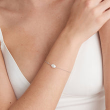 Load image into Gallery viewer, Silver Pearl Bracelet