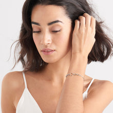 Load image into Gallery viewer, Silver Horseshoe Link Bracelet