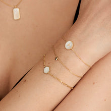 Load image into Gallery viewer, womens-gold-bracelet