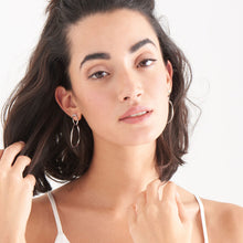 Load image into Gallery viewer, Silver Swirl Nexus Earrings