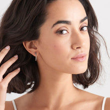 Load image into Gallery viewer, Silver Curb Chain Stud Earrings