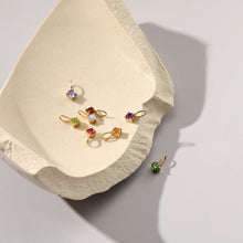 Load image into Gallery viewer, AUGUST | Peridot Necklace Charm Necklace Charms AURELIE GI