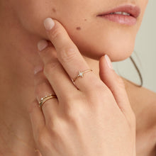 Load image into Gallery viewer, 14kt Gold Stargazer Natural Diamond Stardust Ring