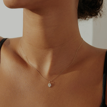 Load image into Gallery viewer, MIRIAM | Diamond Hamsa