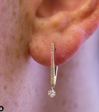 Load image into Gallery viewer, Dashing Triangle Huggie Earrings