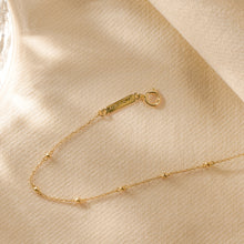 Load image into Gallery viewer, ALICE | Tiny Dots Necklace
