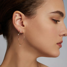 Load image into Gallery viewer, CHEVAL | Single Floating Diamond Threadless Flatback Earring by Aurelie Gi — detail view
