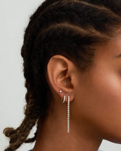 Load image into Gallery viewer, Lab Grown Diamond Tennis Single Stud by Aurelie Gi — detail view
