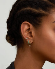 Load image into Gallery viewer, TWIGGY | Single Lab Grown Emerald Paperclip Huggie by Aurelie Gi — detail view
