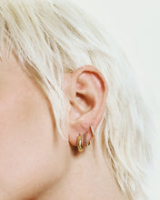 Load image into Gallery viewer, ELENI | Lab Grown Sapphire Paperclip Huggie by Aurelie Gi — detail view
