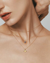 Load image into Gallery viewer, RANIA | Bead Set Lab Grown Diamond Circle Necklace by Aurelie Gi — detail view
