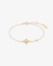 Load image into Gallery viewer, ALTAIR | Clover Lab Grown Diamond Bracelet by Aurelie Gi
