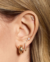 Load image into Gallery viewer, Round Duo Lab-Grown Diamond Threadless End by Aurelie Gi — detail view
