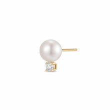 Load image into Gallery viewer, NUA | Pearl with Lab Grown Diamond Accent Single Stud Earring by Aurelie Gi — alternate angle
