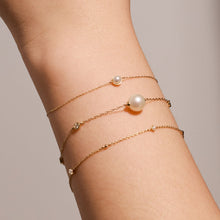 Load image into Gallery viewer, SOLANA | Pearl and Lab Grown Diamond Station Bracelet
