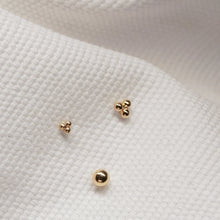 Load image into Gallery viewer, ARIA | Trio Dots Studs Studs AURELIE GI 
