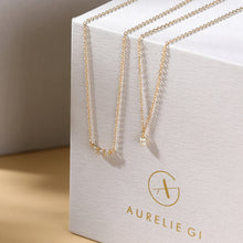 Load image into Gallery viewer, INEZ | Triple Diamond Necklace Necklaces AURELIE GI 
