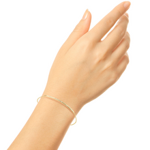 Load image into Gallery viewer, Petite bar bracelet
