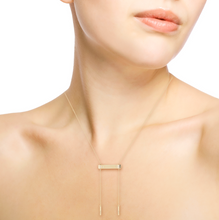 Load image into Gallery viewer, diamond sedona bolo necklace model 
